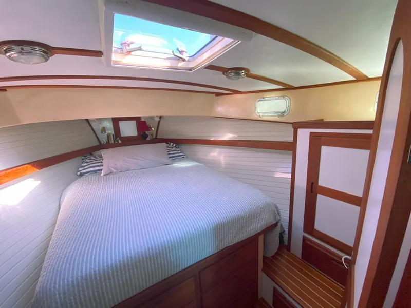 Slide: The Image of Duffy 37 Duffy 2002 - 19