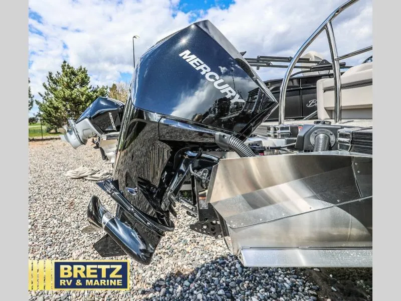 Slide: The Image of Outboard motor on Aria Ultra-Lounge A22UC boat, 2025 model, displayed at Bretz RV & Marine. - 21