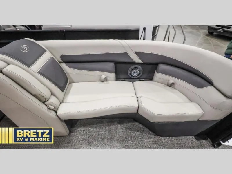 Slide: The Image of Cabrio C24UE 2025 - 23