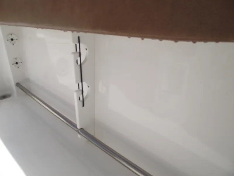 Slide: The Image of Sea Hunt Ultra 239 SE 2024 - 52