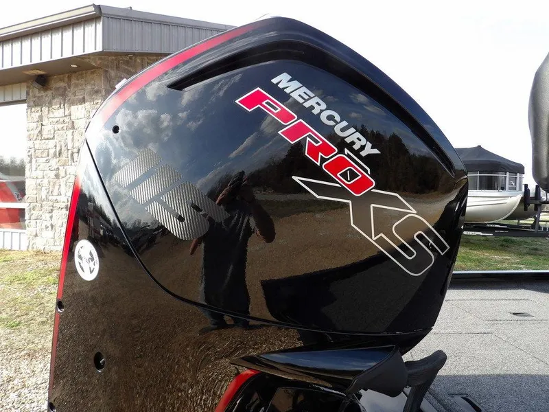 Slide: The Image of Mercury Pro XS engine on 2025 Crestliner XFC 189 boat, outdoor setting. - 32