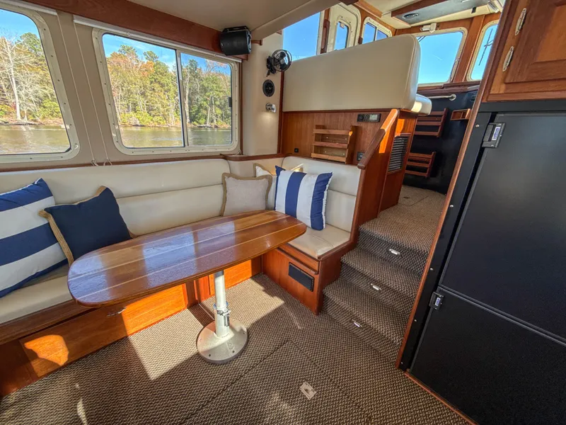 Slide: The Image of Saloon - 19