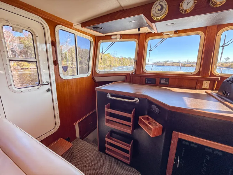 Slide: The Image of Pilothouse Companionway Port - 23