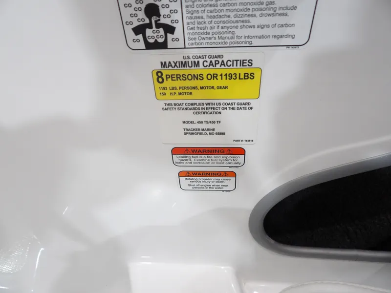 Slide: The Image of Tahoe 450TS 2017 - 14