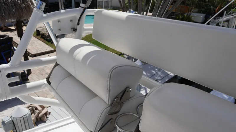Slide: The Image of Everglades 435 Center Console 2019 - 70