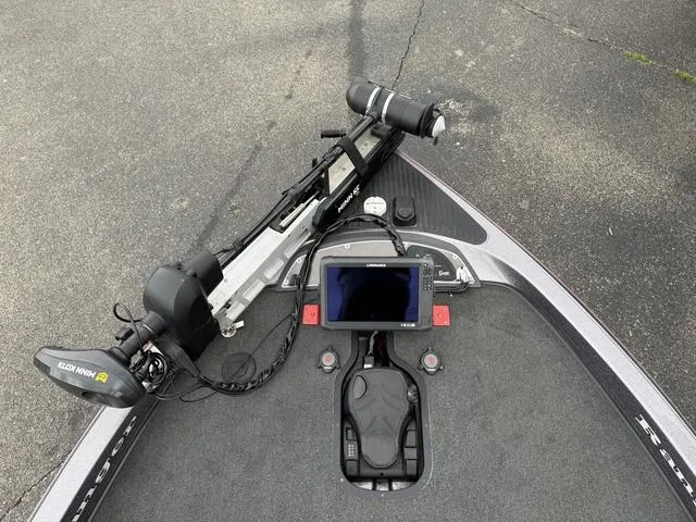 Slide: The Image of Ranger Z520 2012 - 3