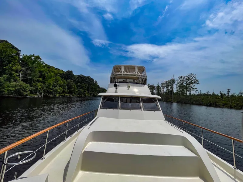 Slide: The Image of Hatteras 53 Motoryacht 1984 - 61