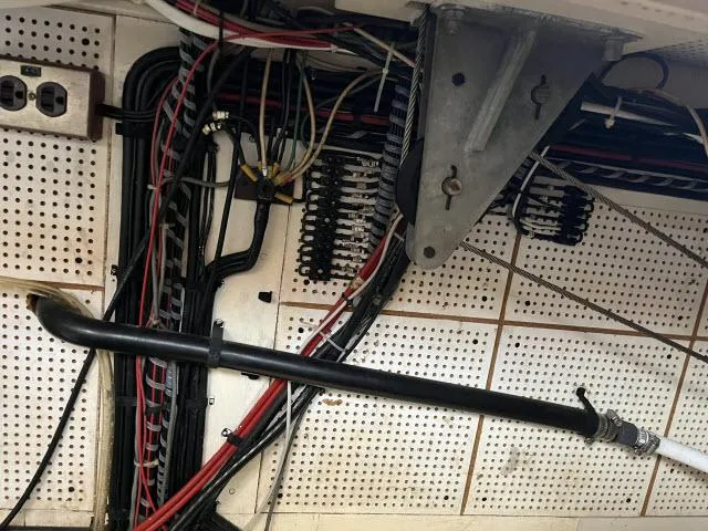 Slide: The Image of Grand Banks 36 Classic 1981 - 50