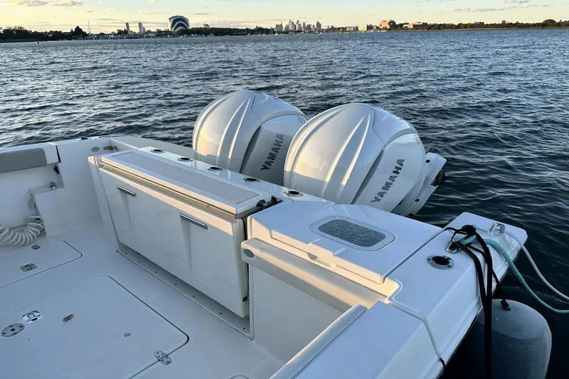 Slide: The Image of Pursuit S 328 2023 - 27