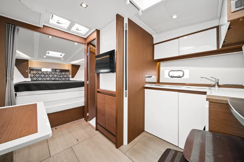 Slide: The Image of Jeanneau 40 LEADER 2017 - 24