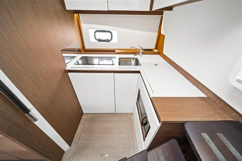 Slide: The Image of Jeanneau 40 LEADER 2017 - 27