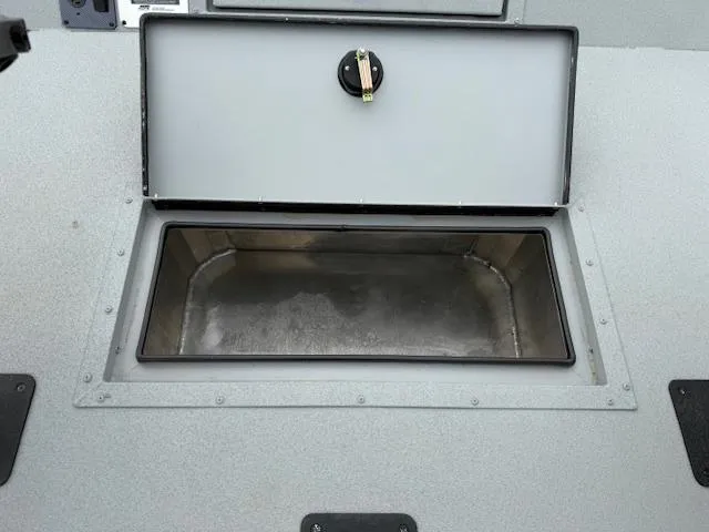 Slide: The Image of SeaArk Procat 200 / SUZUKI DF200 2025 - 22