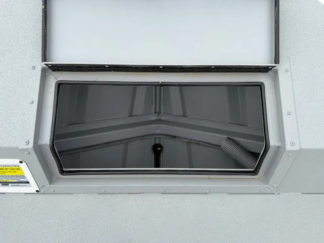 Slide: The Image of SeaArk Procat 200 / SUZUKI DF200 2025 - 25