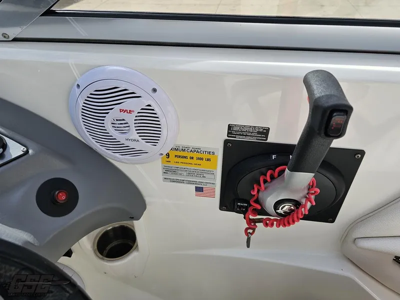 Slide: The Image of Larson Senza 186 2010 - 54