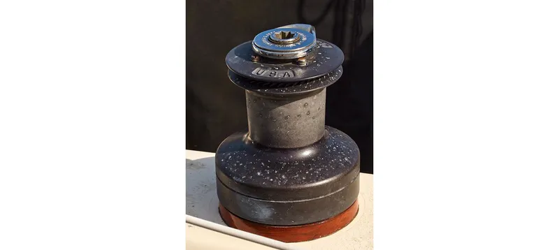 Slide: The Image of Winch on 1980 Sceptre 36 Brandywine sailboat, close-up view. - 31