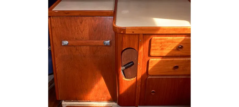 Slide: The Image of Sceptre 36 Brandywine 1980 - 65