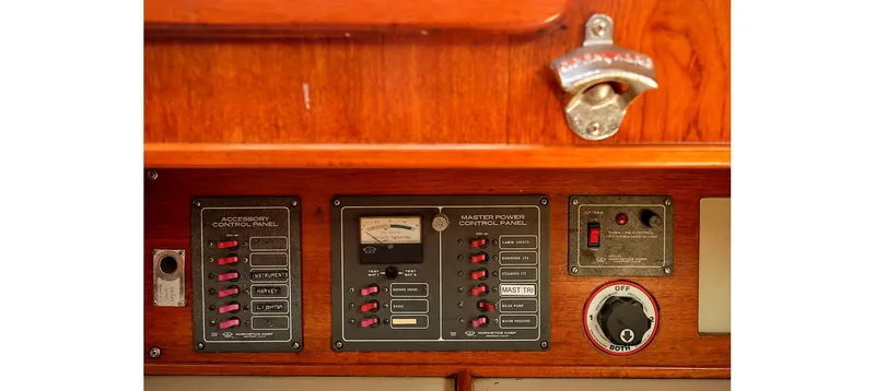 Slide: The Image of Sceptre 36 Brandywine 1980 - 72