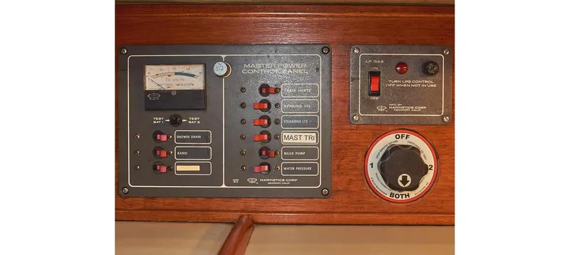 Slide: The Image of Sceptre 36 Brandywine 1980 - 73