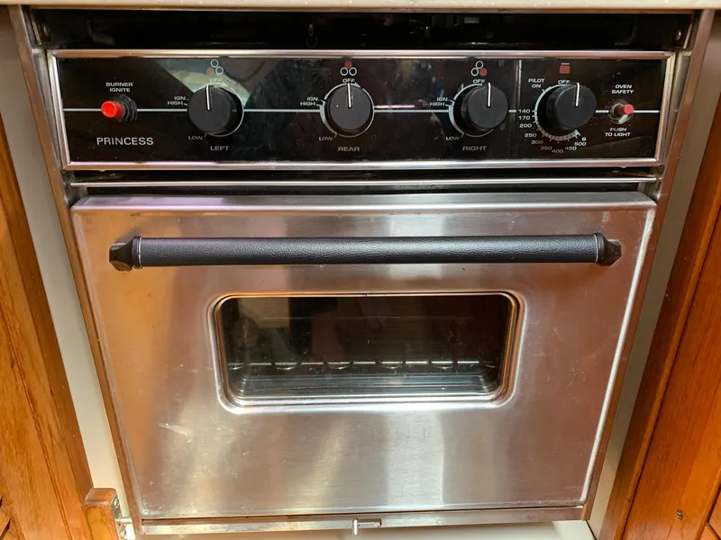 Slide: The Image of Catalina Morgan 440 2007 - 56