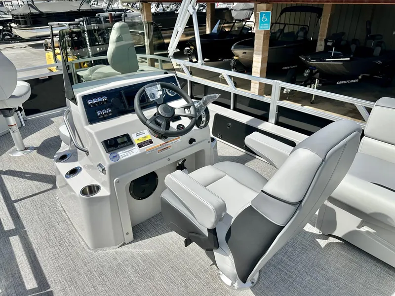 Slide: The Image of Avalon 23' Venture 85 Platinum CC Fish w/ 150HP Mercury! 2025 - 15