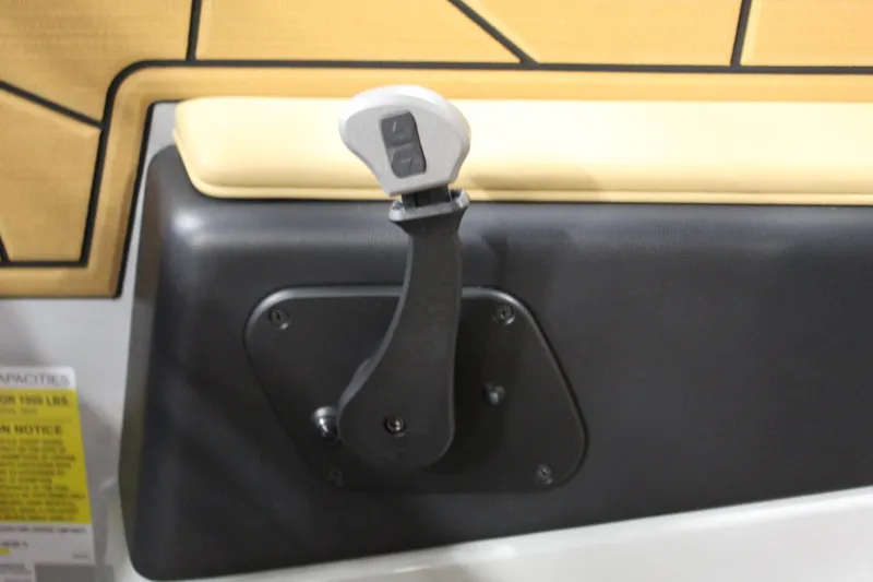 Slide: The Image of Throttle control lever on 2025 ATX Surf Boats 20 Type-S interior. - 16
