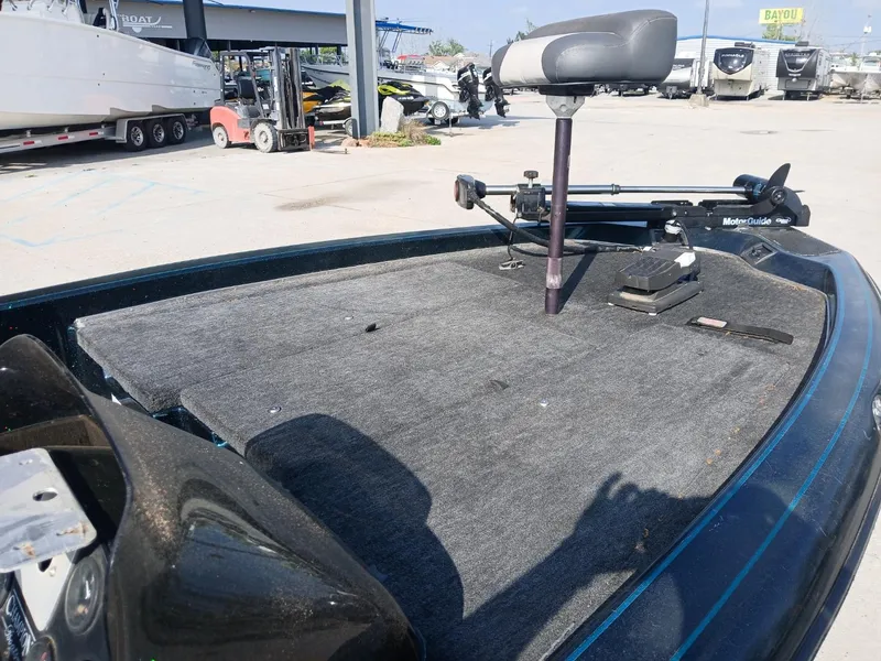 Slide: The Image of Champion 17 1995 - 6