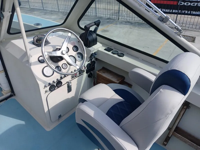 Slide: The Image of Custom Aluminum LITTLE YACHT 22 1985 - 10