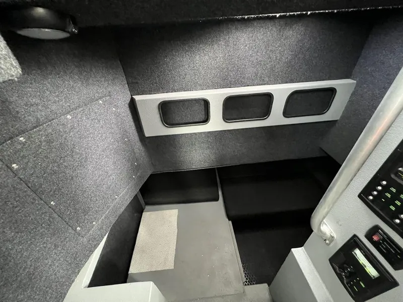 Slide: The Image of Velocity LC3311 2021 - 10