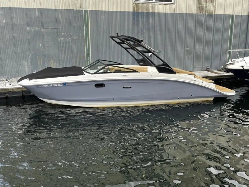Slide: The Image of Sea Ray SDX 270 2021 - 1