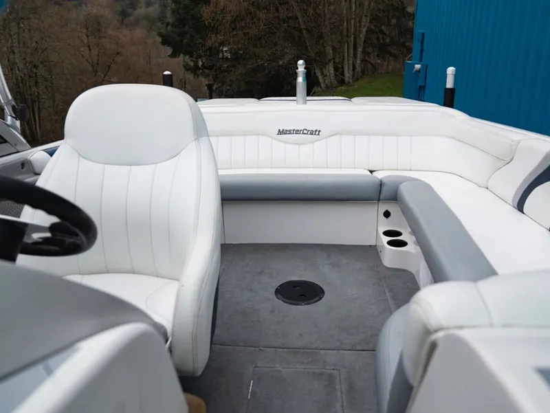 Slide: The Image of MasterCraft XStar 2002 - 15