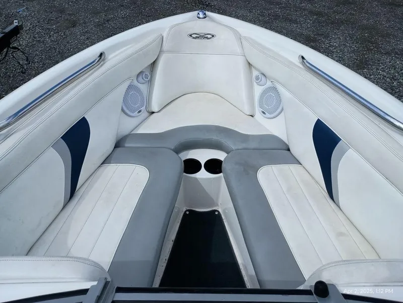 Slide: The Image of MasterCraft XStar 2002 - 6