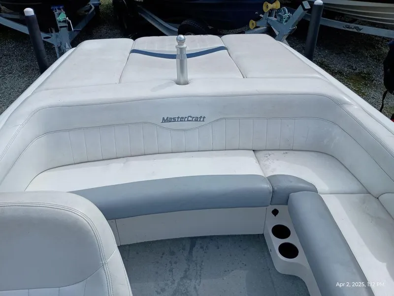 Slide: The Image of MasterCraft XStar 2002 - 7
