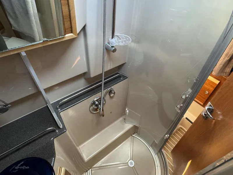 Slide: The Image of Cutwater 30-S 2016 - 20