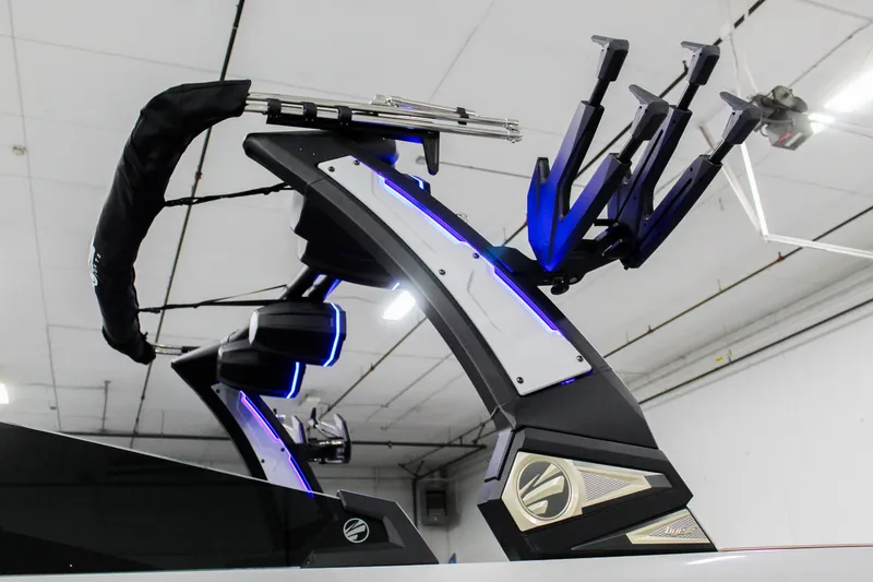 Slide: The Image of 2025 Tigé Z3 boat tower with sleek design and blue LED accents. - 28