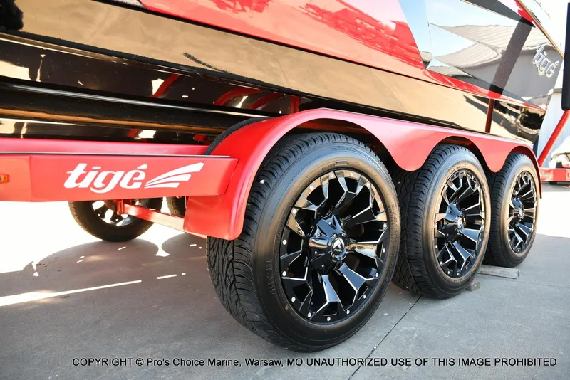 Slide: The Image of Tigé 24RZX 2022 - 108