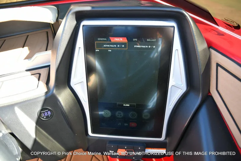 Slide: The Image of Tigé 24RZX 2022 - 59