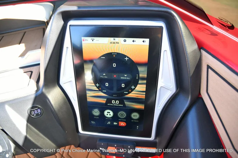 Slide: The Image of Tigé 24RZX 2022 - 63