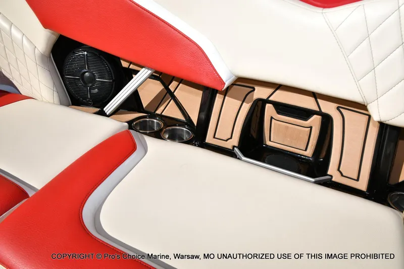 Slide: The Image of Tigé 24RZX 2022 - 80