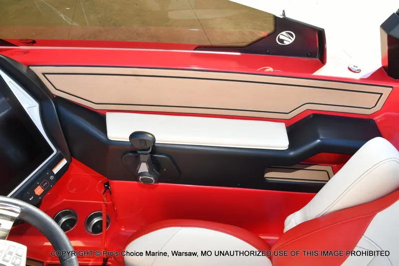 Slide: The Image of Tigé 24RZX 2022 - 87