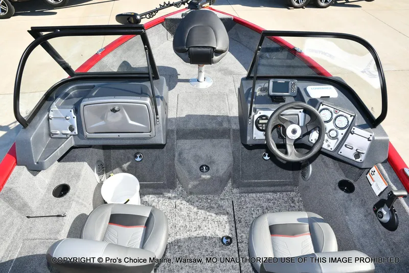 Slide: The Image of 2025 Tracker Pro Guide V-175 Combo boat interior with steering console and seating. - 28
