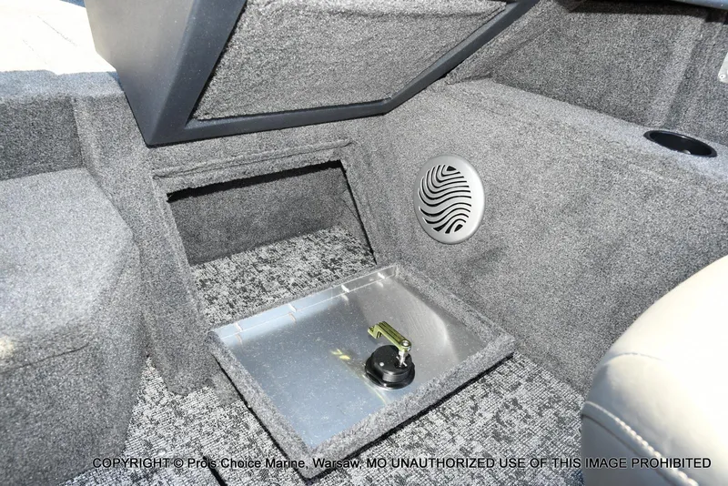 Slide: The Image of 2025 Tracker Pro Guide V-175 Combo interior with speaker and storage compartment. - 39