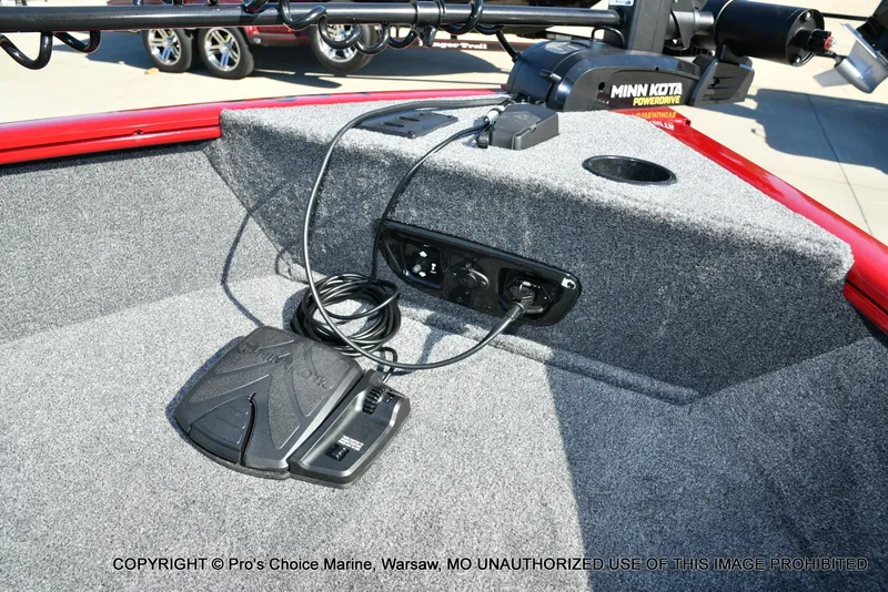 Slide: The Image of Tracker Pro Guide V-175 Combo 2025 - 55