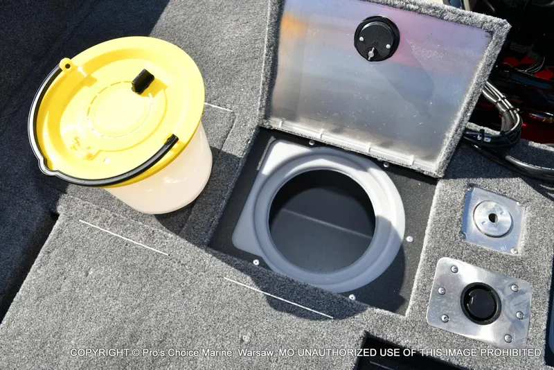 Slide: The Image of Tracker Pro Guide V-175 Combo 2025 - 72