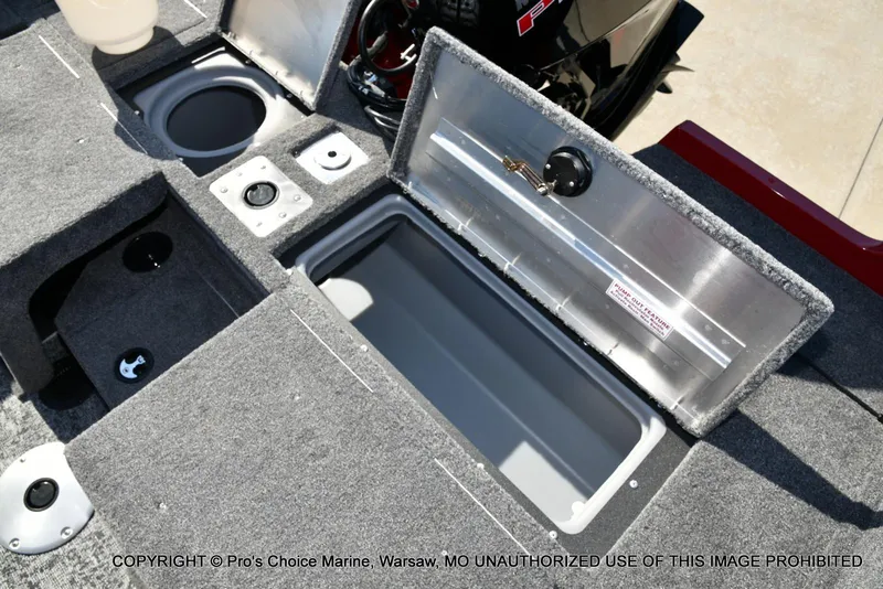 Slide: The Image of Tracker Pro Guide V-175 Combo 2025 - 74