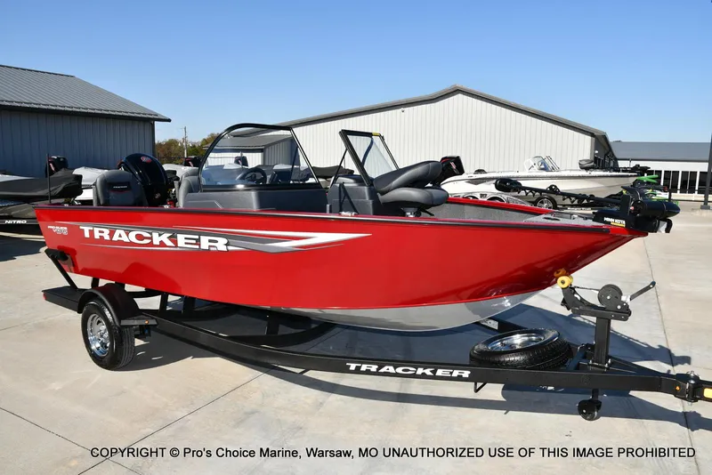 Slide: The Image of Tracker Pro Guide V-175 Combo 2025 - 79