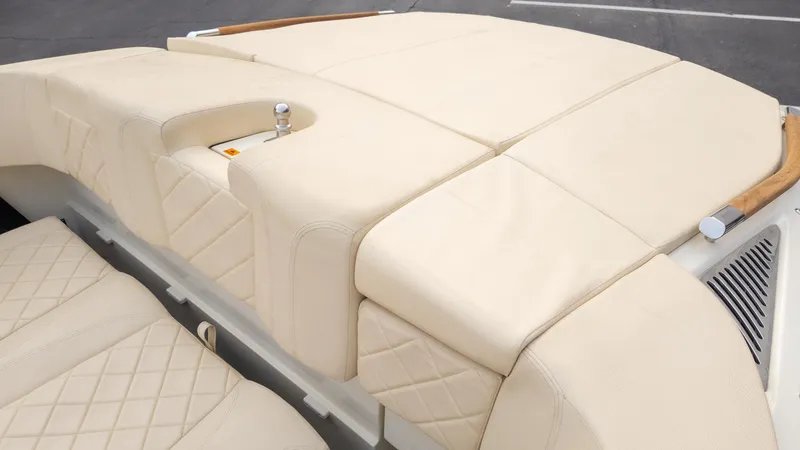 Slide: The Image of Chris-Craft Capri 27 2018 - 16