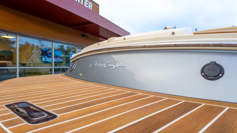 Slide: The Image of Chris-Craft Capri 27 2018 - 9
