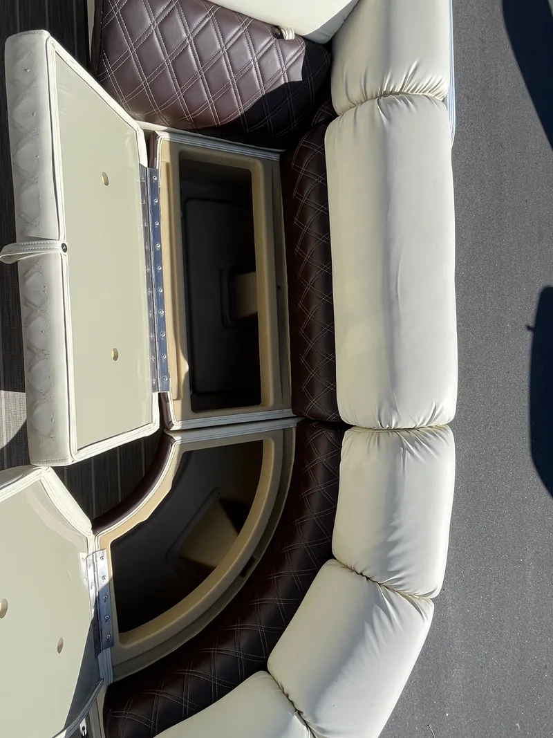 Slide: The Image of Lexington 626 Cruise 2023 - 19