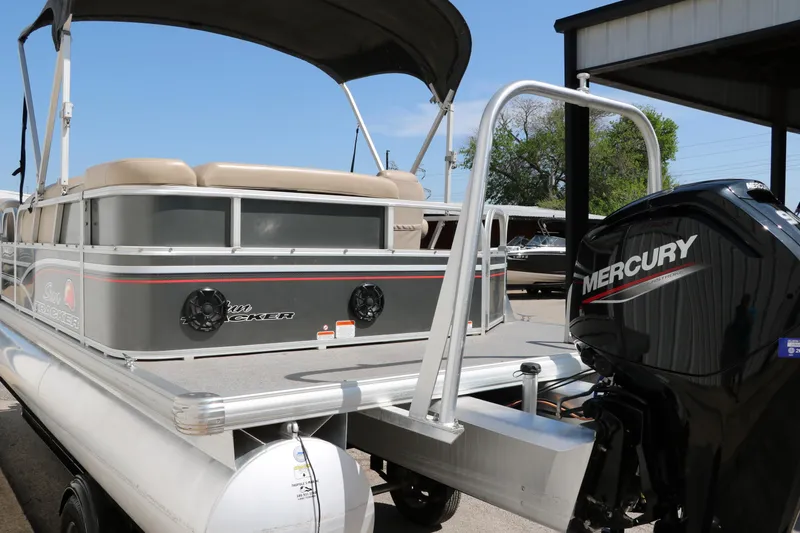 Slide: The Image of 2015 Sun Tracker Party Barge 20 DLX pontoon boat with Mercury outboard motor. - 6
