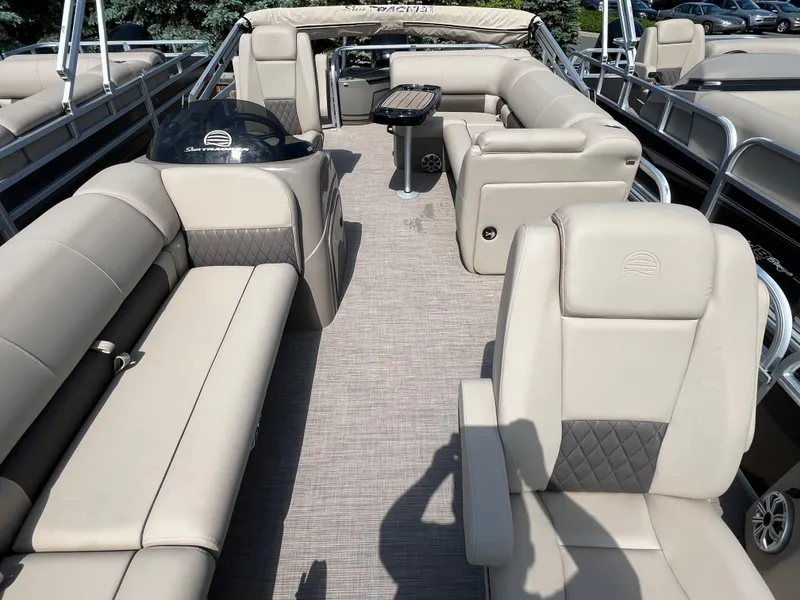 Slide: The Image of Sun Tracker SportFish 20 DLX 2025 - 87